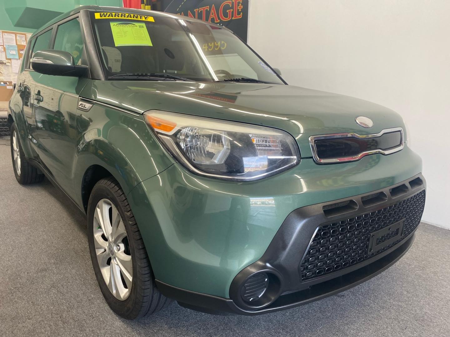 2014 Green /Gray Kia Soul (KNDJP3A57E7) , located at 533 S West End Blvd., Quakertown, PA, 18951, (877) 257-4995, 40.343994, -75.303604 - Photo#2